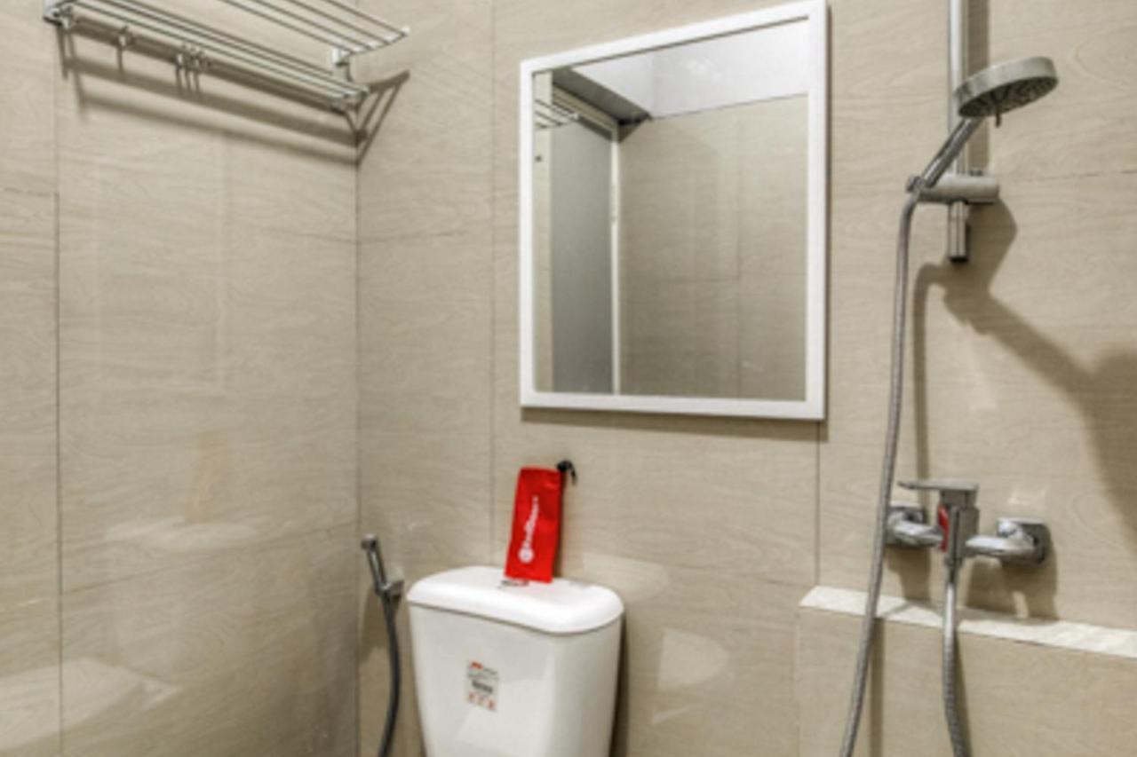 Reddoorz Near Malioboro Tugu Station Jogja 2 Hotel Yogyakarta Exterior foto